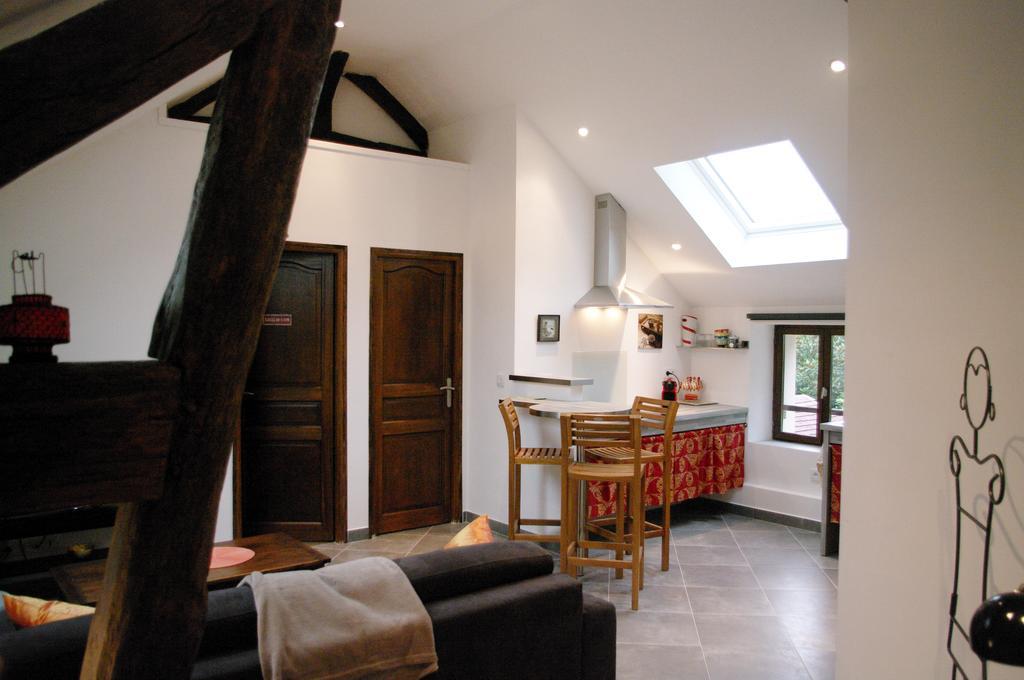 Ferienwohnung Escalebelair Fontenay-les-Briis Zimmer foto