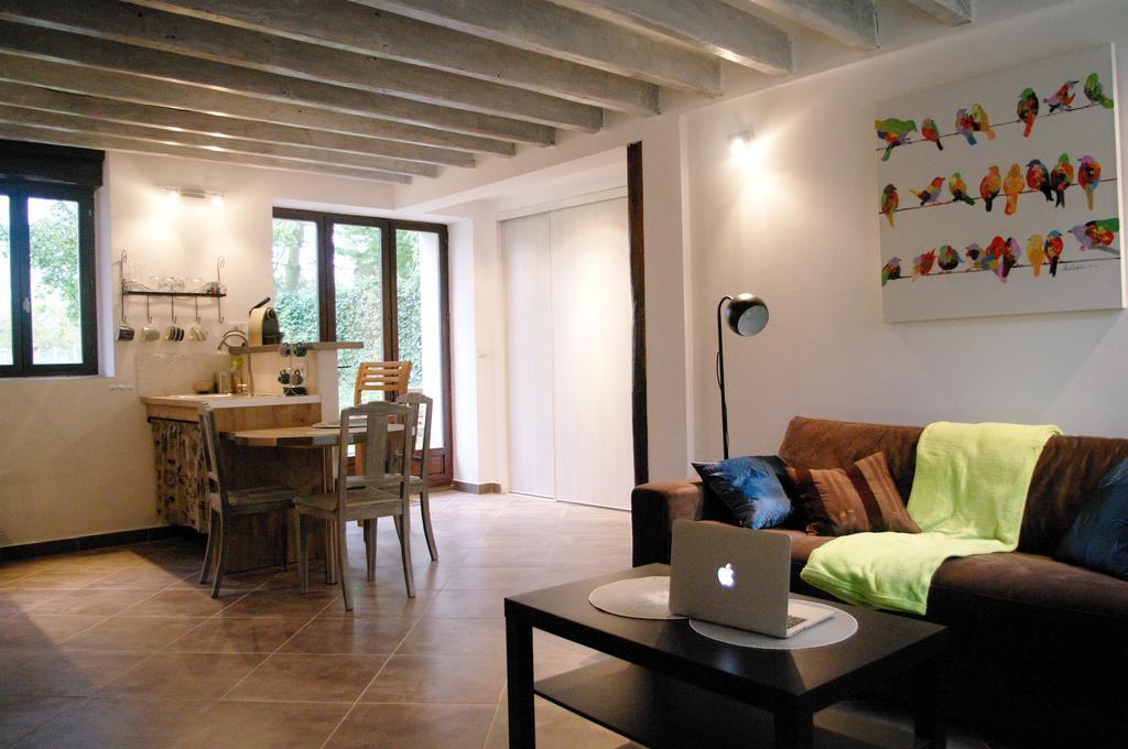 Ferienwohnung Escalebelair Fontenay-les-Briis Zimmer foto