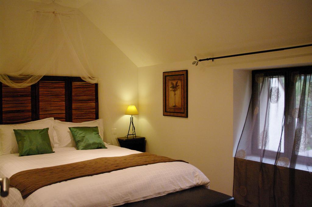 Ferienwohnung Escalebelair Fontenay-les-Briis Zimmer foto